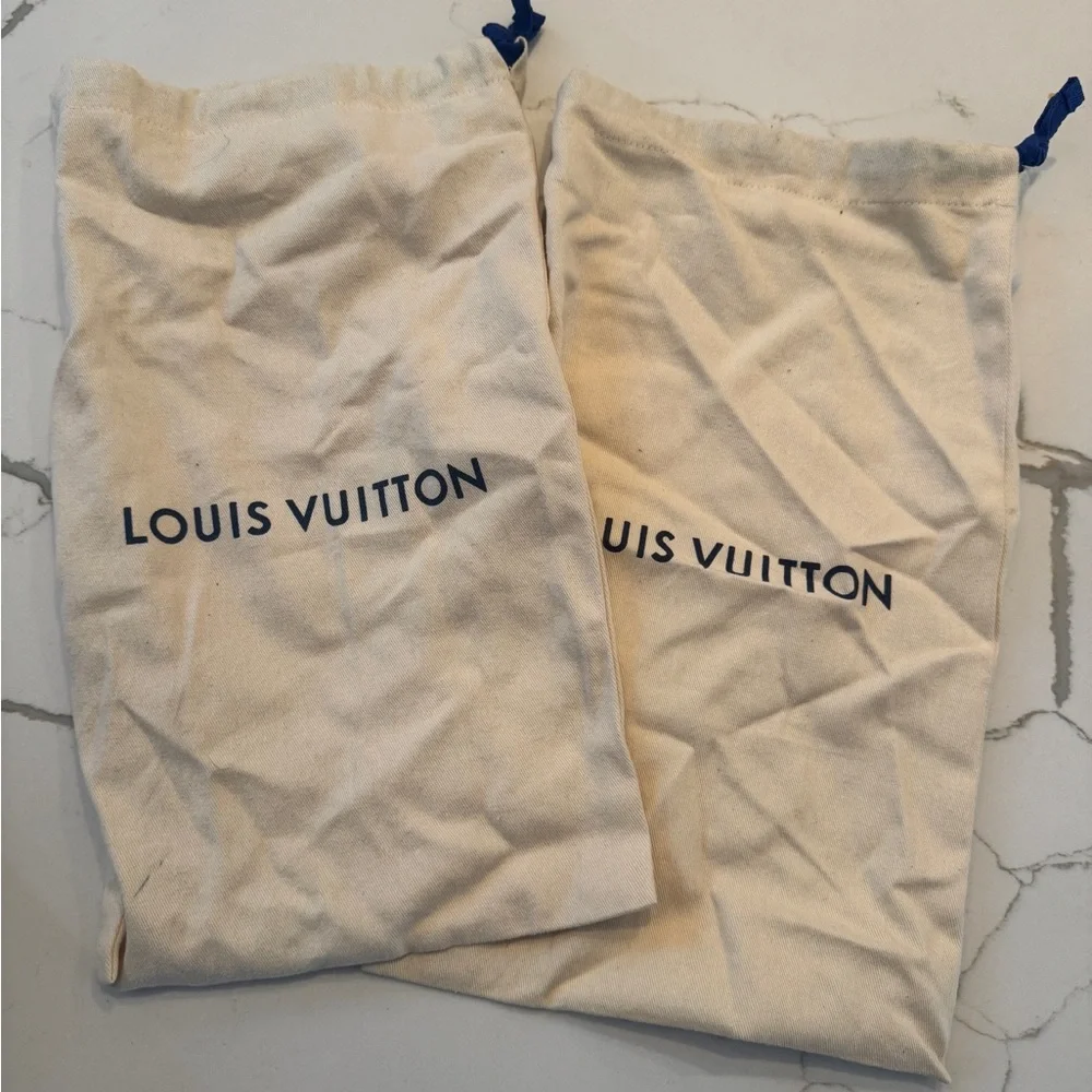Men's Louis Vuitton Loafers - Picture 8 of 10